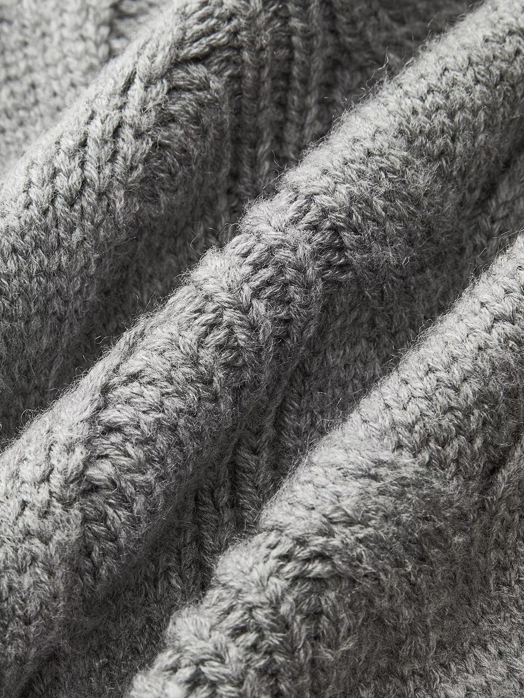 Dual-Sided Bow Cable-Knit Vest
